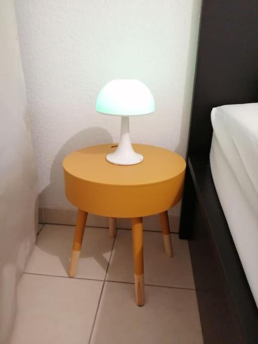 Le Soleil D Eugenie Appartement Dans Residence Avec Piscine Commune Pres De Carcassonne Olonzac Экстерьер фото